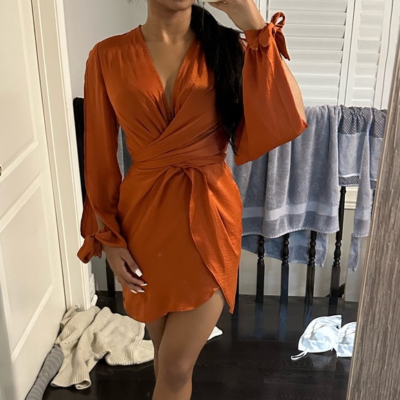 Rust mini dress - Picture 2 of 4